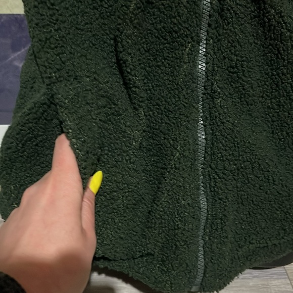 Time and Tru vest XL dark green - Picture 3 of 8